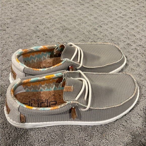 Hey dudes men’s 10 - Picture 2 of 5